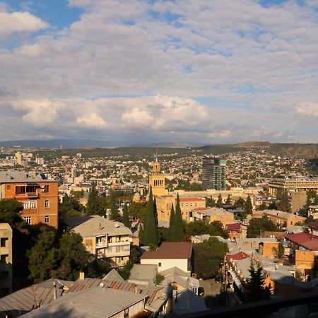 Urban Lodge Hotel Rooms And Suits Tbilisi ภายนอก รูปภาพ